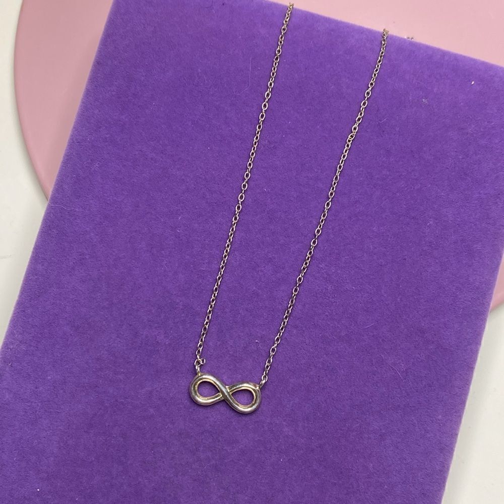 💛 Classic 925 Infinity Necklace - Picture 2 of 4